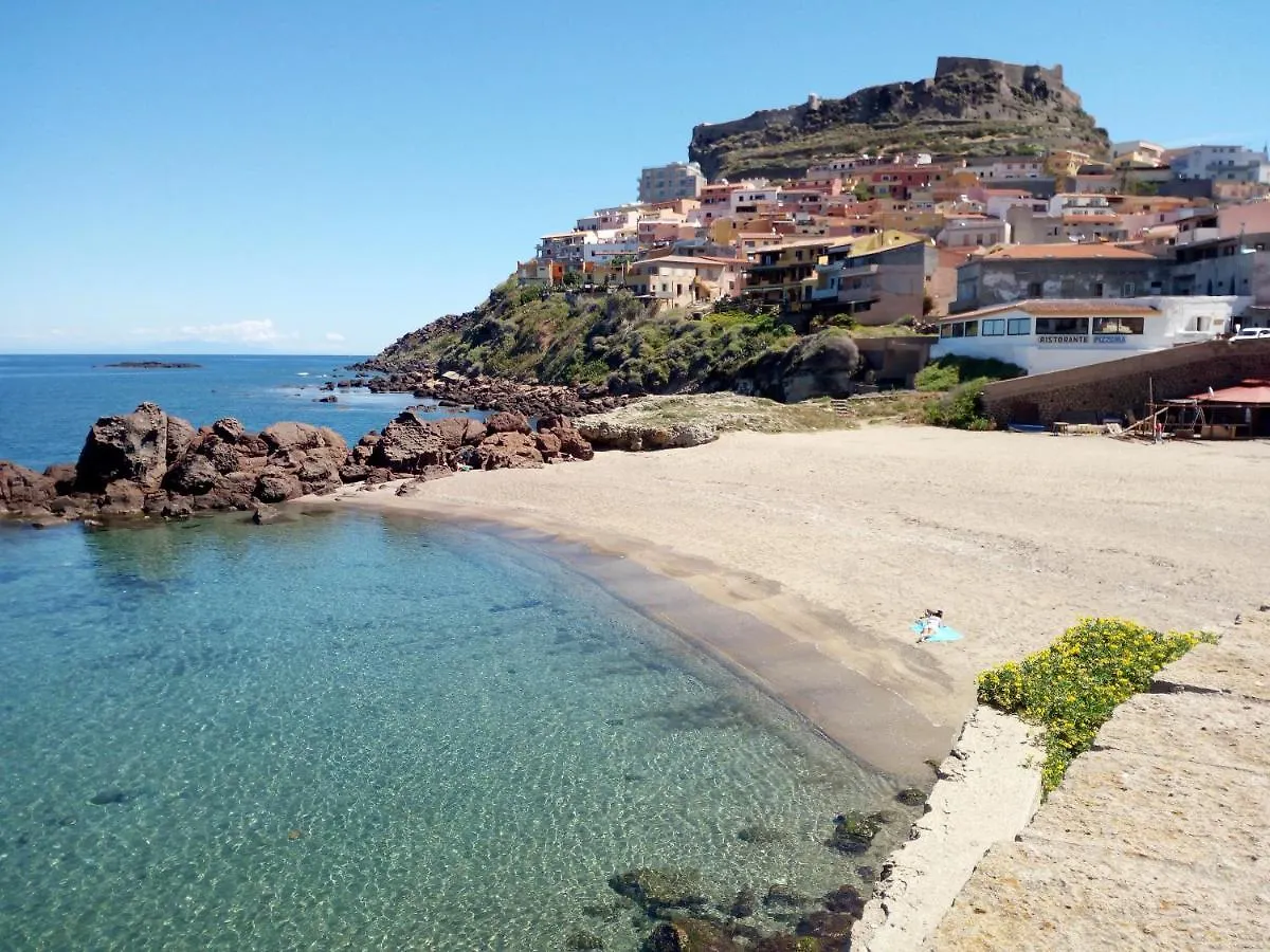Appartamento Mi casa el mar! Grazioso attico 400 mt alla spiaggia e al centro Castelsardo